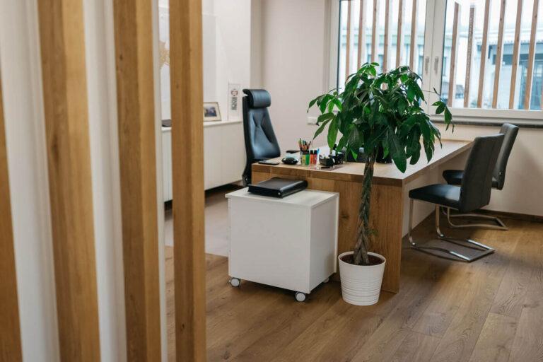 Dub markant kancelář s dřevěnou masivní podlahou FEEL WOOD
