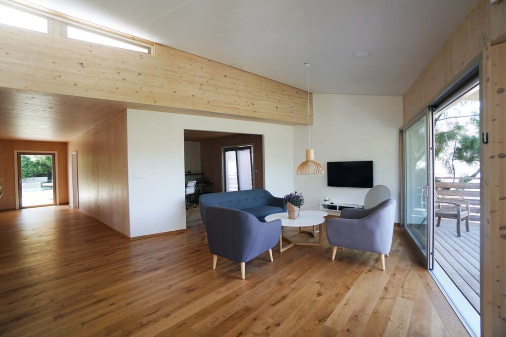 Interiér dub markant masivní podlaha FEEL WOOD 02